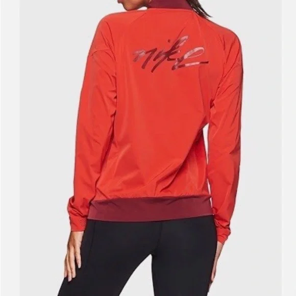 Nike Stadium Running Red Jacket Women sz S - Picture 4 of 10